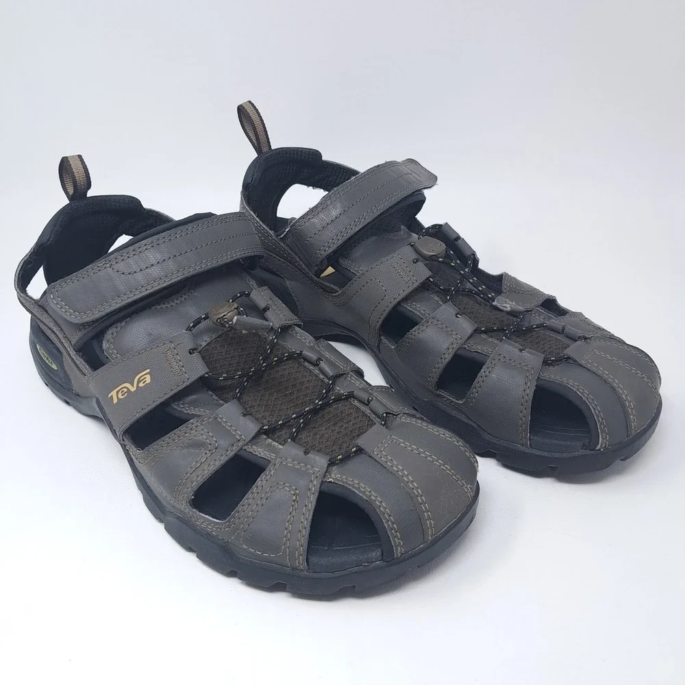 Teva Forebay Men's Size 11 Fisherman Closed Toe Hiking Sport Sandals Brown